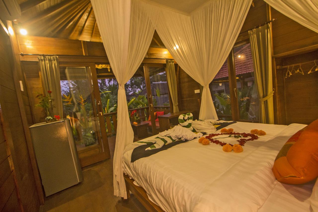 Ratna Villa 4 Ubud  Exterior photo