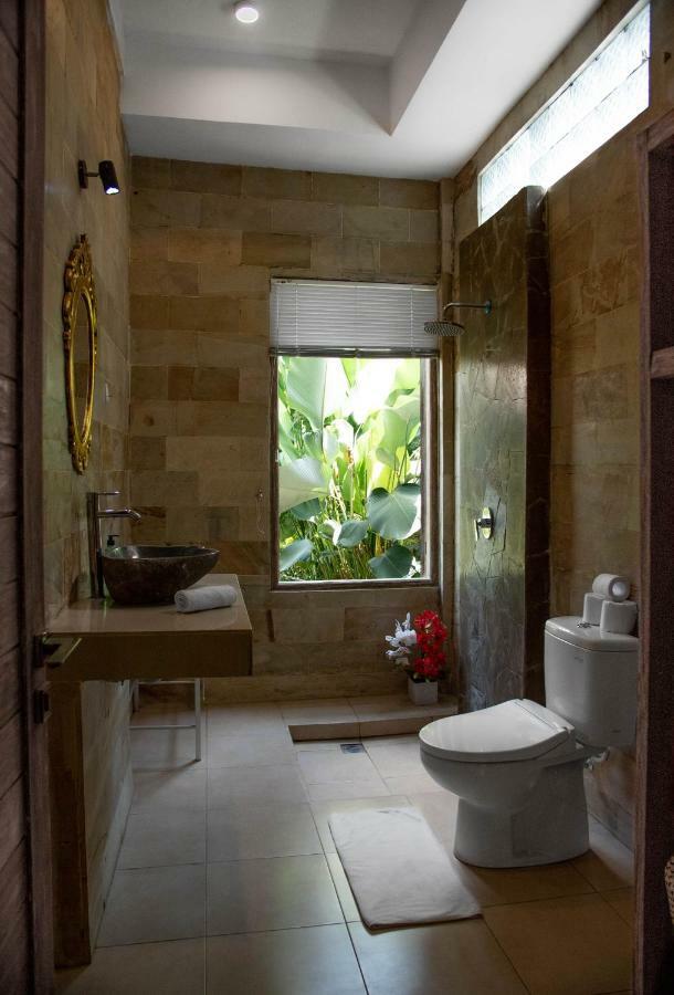 Ratna Villa 4 Ubud  Exterior photo
