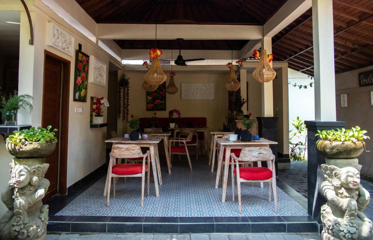 Ratna Villa 4 Ubud  Exterior photo